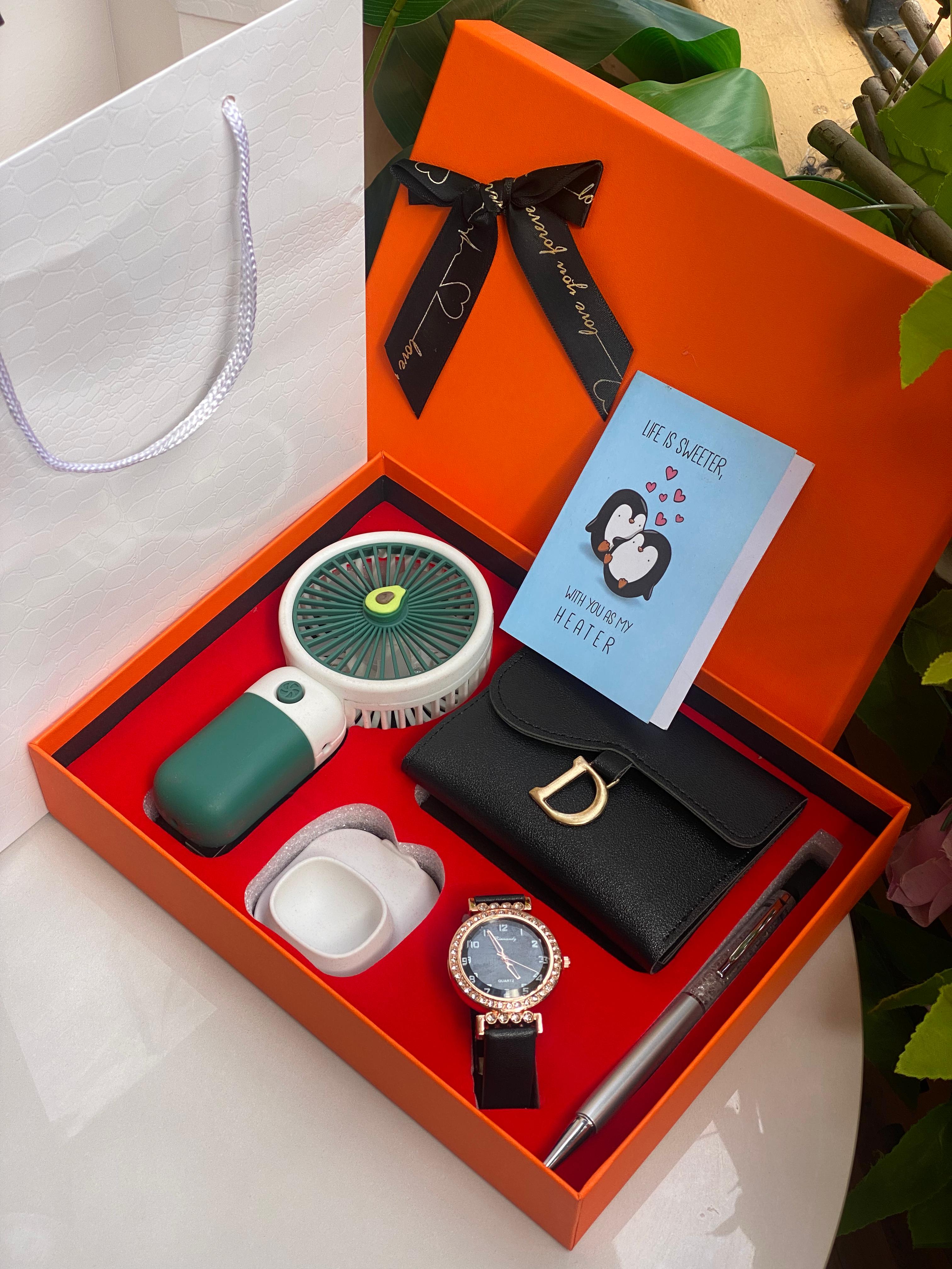 HOT VALENTINE GIFT SET